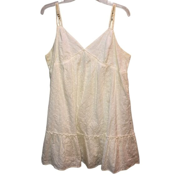 Wild Fable Womens Size XL White Flower Embroidered Eyelet Strappy Cami Dress - Picture 1 of 7